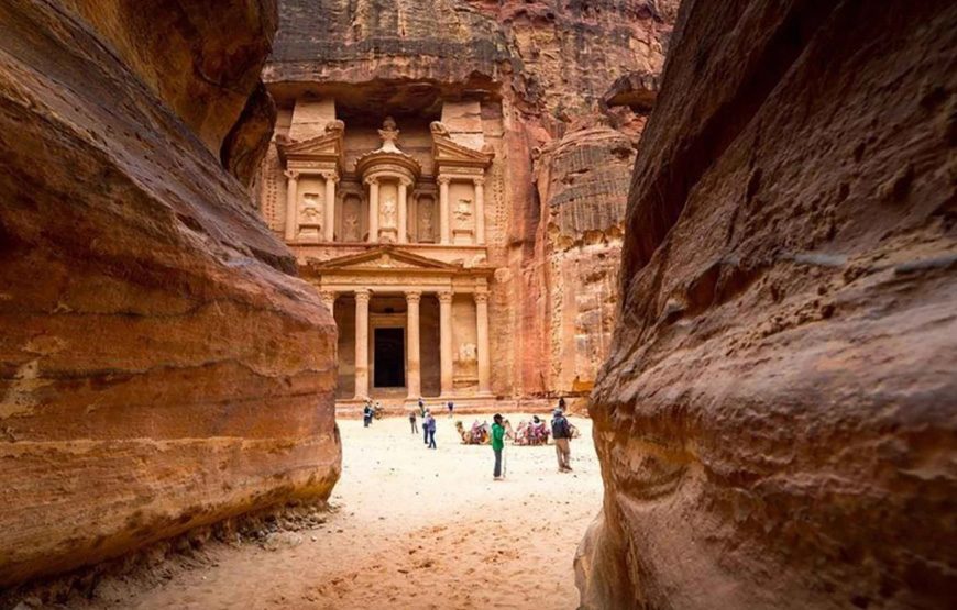 EXCURSION TO PETRA FROM SHARM EL SHEIKH ONE DAY TRIP